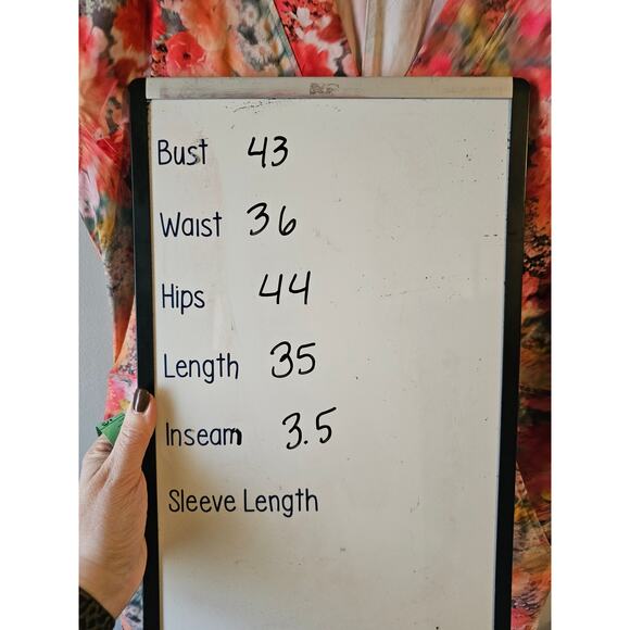 Athleta Marlow Romper, Renewed Bloom Pink SIZE small new - Picture 7 of 7